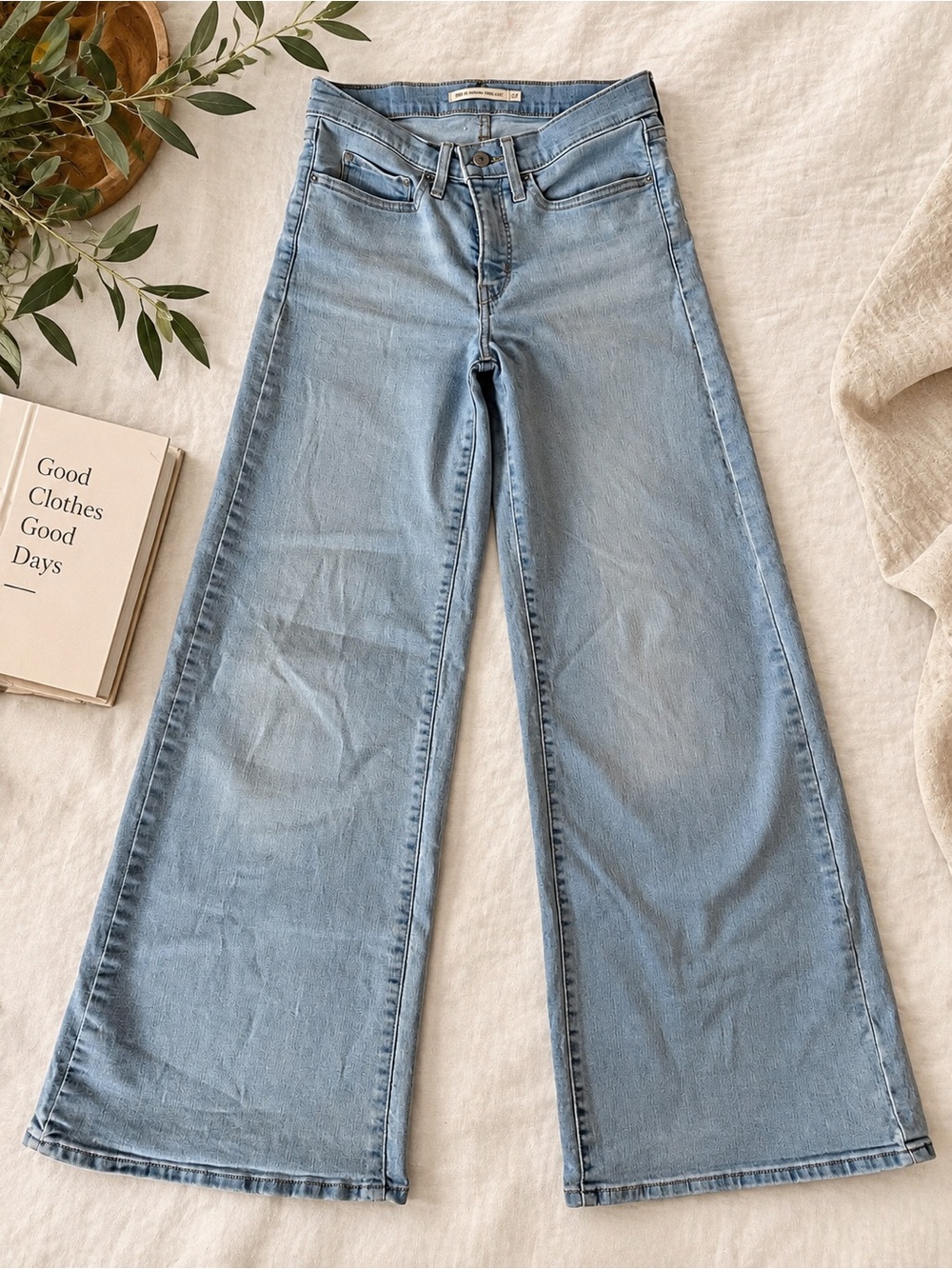 Levi's Light Blue Wide-Leg Jeans